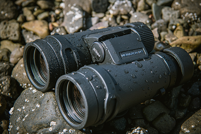 Lornetka Nikon MONARCH M7 10x30
