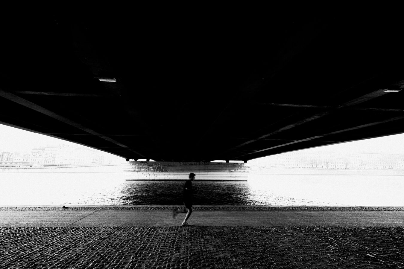 Obiektyw Sigma 17mm f/4 DG DN I Contemporary (Sony E) - 5 lat gwarancji