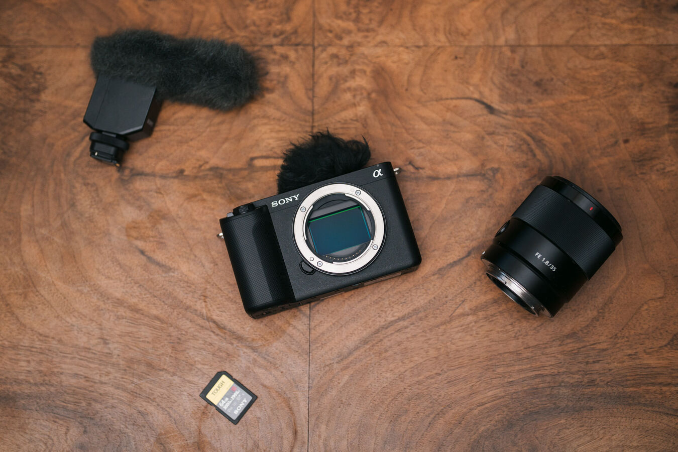 Aparat Sony ZV-E1 + Dobierz SONY NP-FZ100 za 1zł + Studencki CASHBACK 1100zł