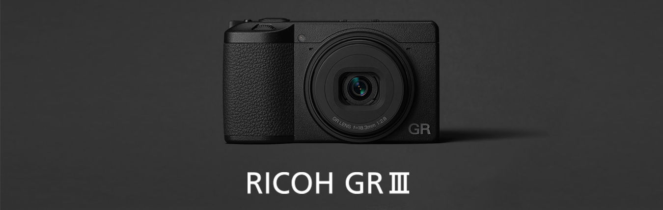 Aparat Ricoh GR III