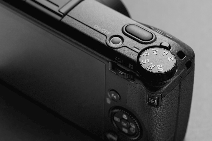 Aparat Ricoh GR III