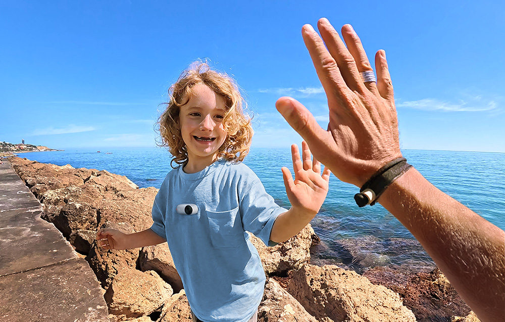 Kamera sportowa Insta360 GO 3S (128GB) z Action Pod