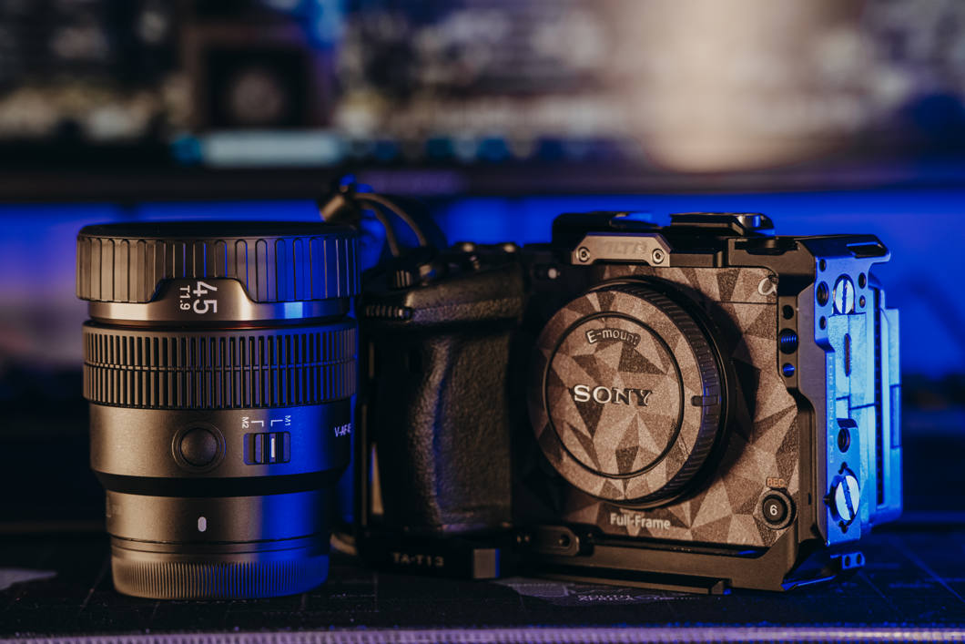 Obiektyw Samyang V-AF 45mm T1.9 (Sony FE)