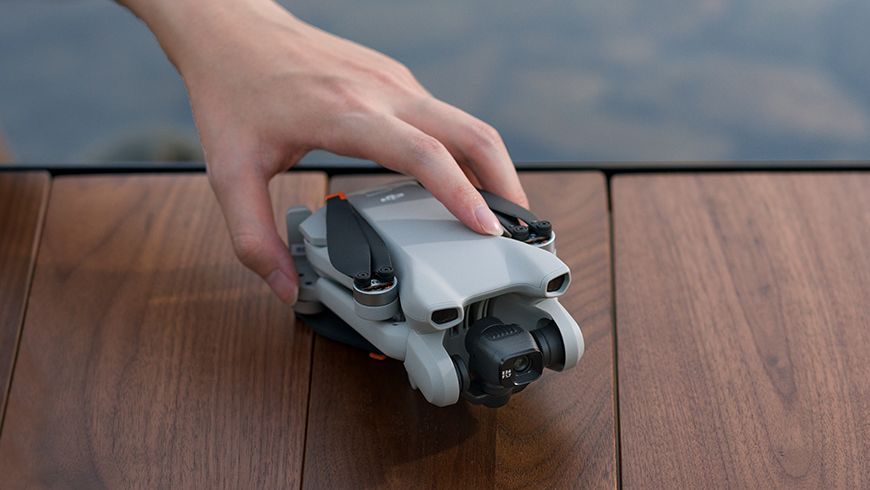 Dron DJI mini 3 (RC-N1)
