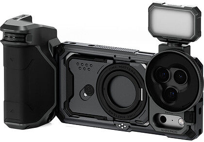 Zestaw Tilta TK-IP17-PA-SG Khronos Street Snap do iPhone'a 17 Pro (Gwiezdna szarość)