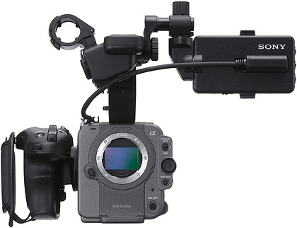 Kamera Sony FX6 ILMEFX6 body + Dodatkowy 1 rok gwarancji po zarejestrowaniu + Welcome to Alpha Cashback - Autoryzowany sklep Sony!