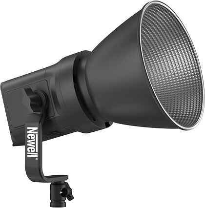 Lampa Newell LED RGB Pravaha Max 135
