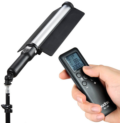 Lampa ledowa typu "miecz"  GODOX LC500 Ice Light